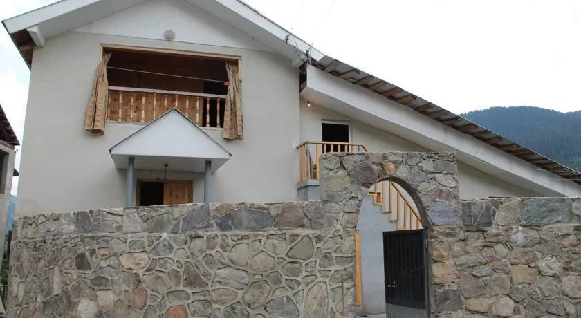 ANGE GUEST HOUSE - Image 1