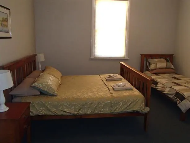 Comfort Cottage - Image 1