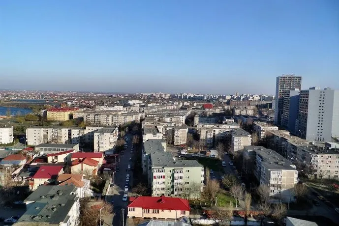 Panoramic View-Studio in Bucharest - Image 1