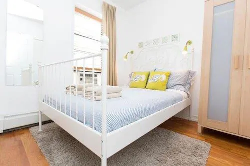 Comfortable Brooklyn Apartment - Image 1