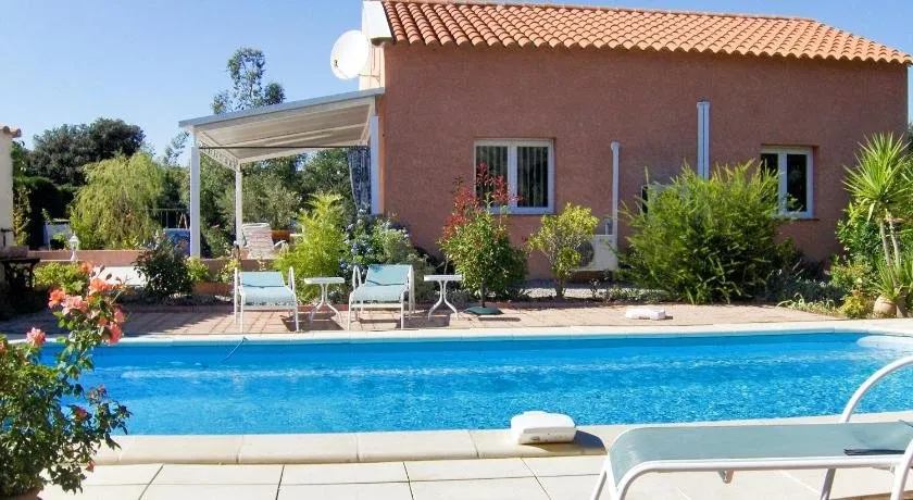 HOLIDAY HOME LOTISSEMENT DE L'AUXINEILL - Image 1
