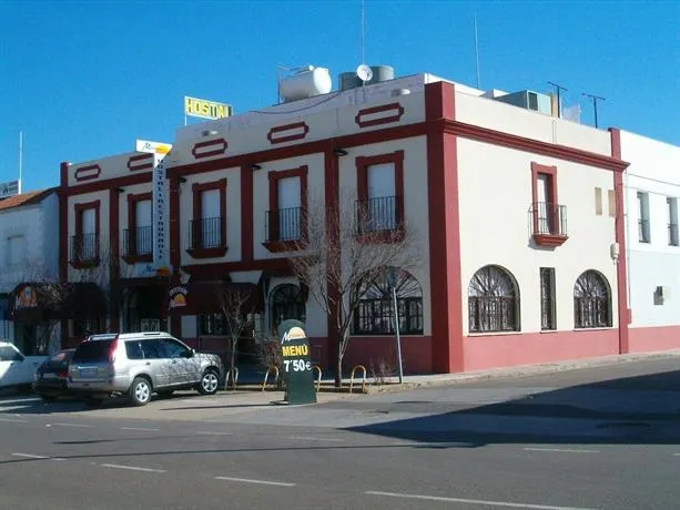 Hostal Restaurante Milenium - Image 1