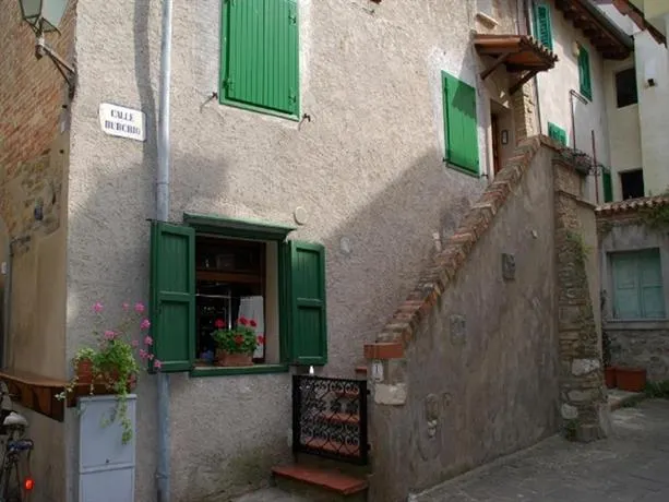 Calle Burchio - Image 1