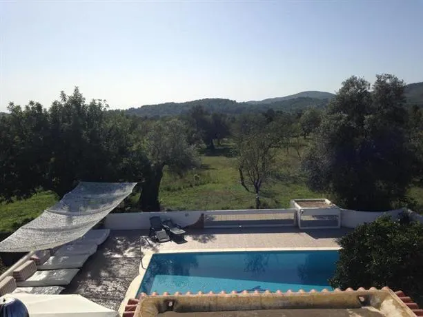 Holiday Villa in Ibiza - Image 1