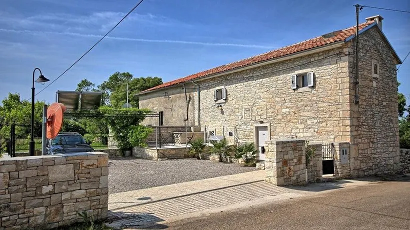 Villa Krnicari - Image 1