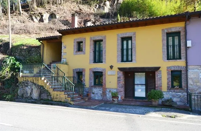 Casa del Dobra - Image 1
