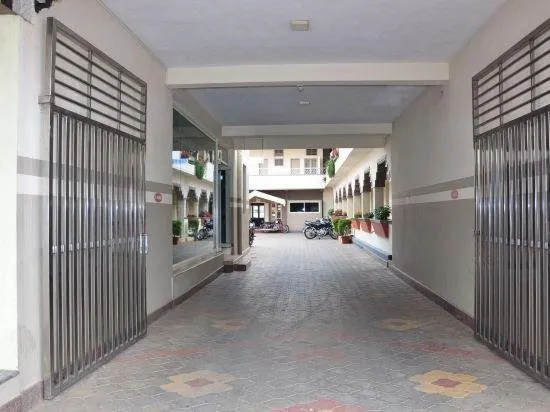 Hotel Vasanth Vihar - Image 1