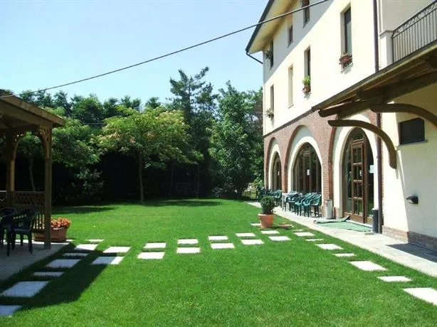 Hotel Ristorante Villa Magnolia - Image 1