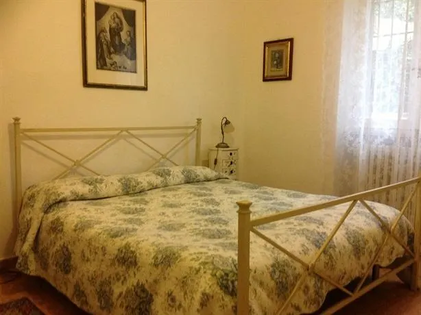 Il Giramondo - Bed And Breakfast - Image 1