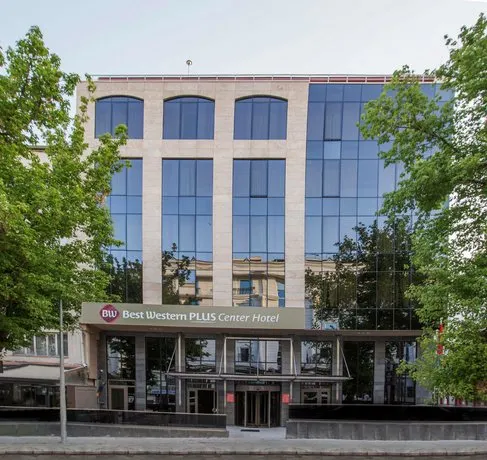 Best Western Plus Center Hotel - Image 1