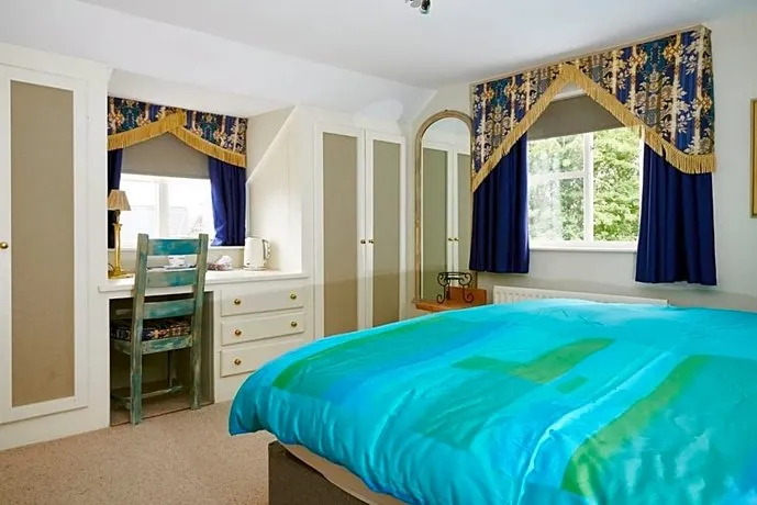 Tallow House - Image 1