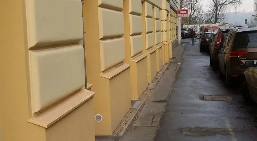 Apartments With The Lions - Image 1