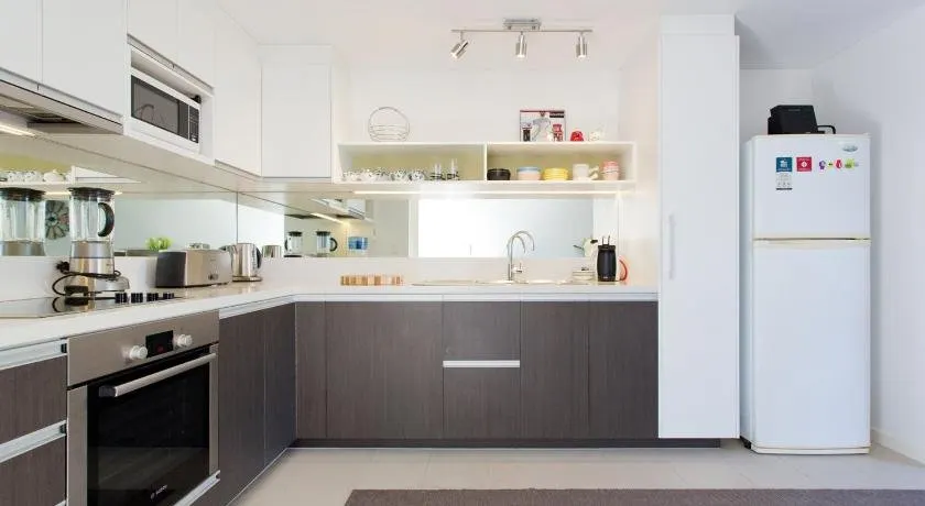 Belle Vue Apartment - Image 1
