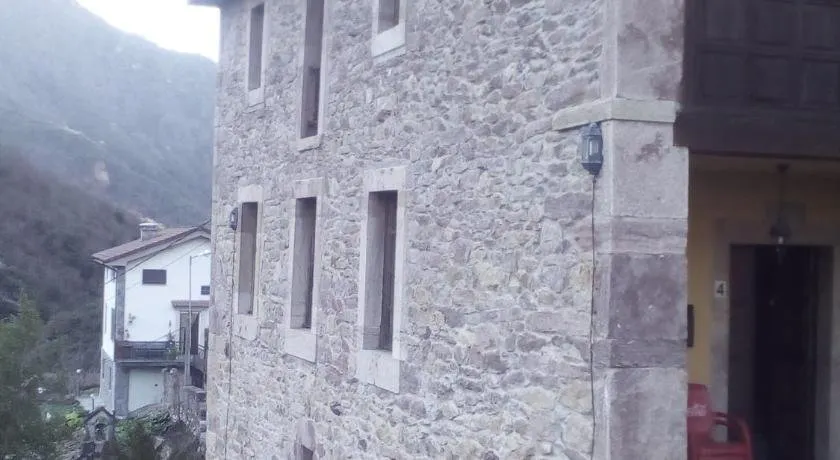 Casa Rural OSO 1 - Image 1