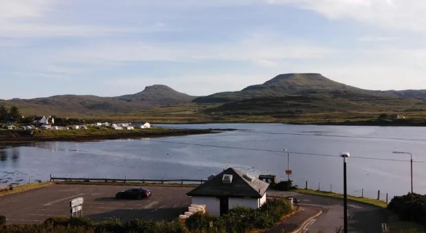 Easan Dubh - Image 1