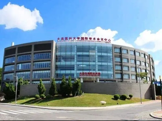 Yihai Yangguang Hostel - Image 1