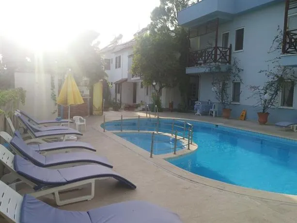 Turtle Beach Bungalows - Image 1