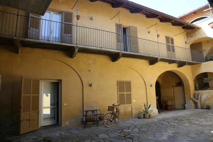 Hotel Rosso - Image 1