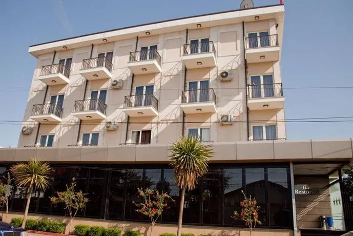 Meridian Tirana Hotel - Image 1