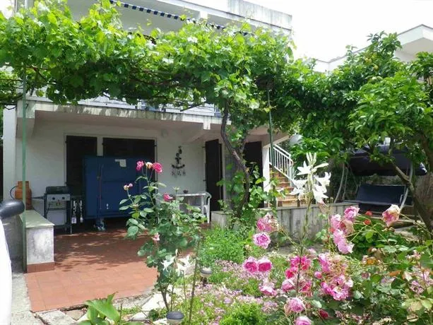 Holiday Home Jovina - Image 1