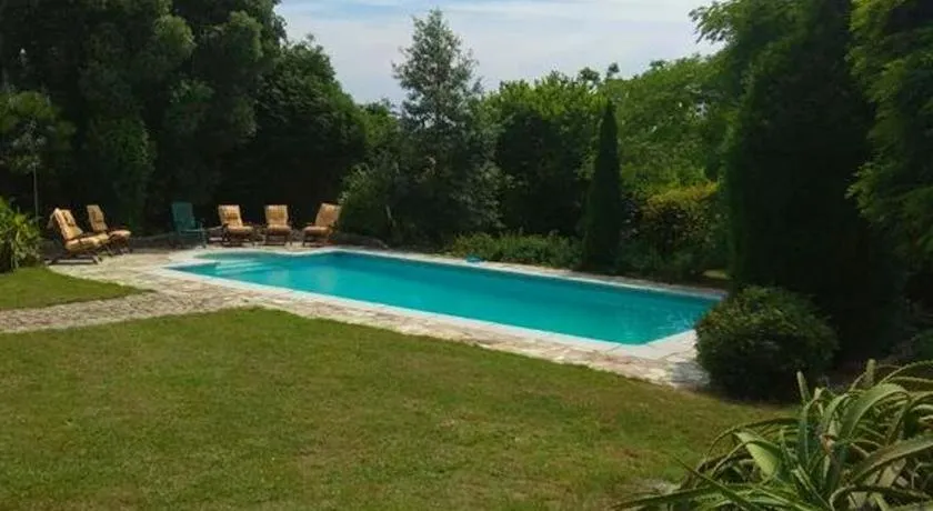 Charming Villa In Riveira With Private Pool 260 M2 - Image 1