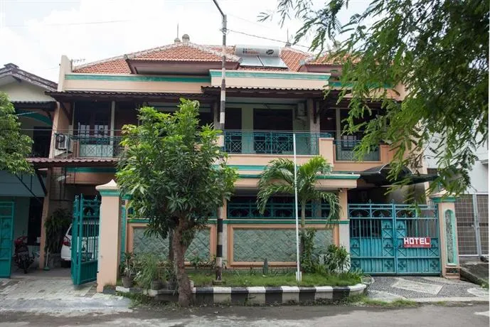 RedDoorz near Kawasan Industri SIER - Image 1
