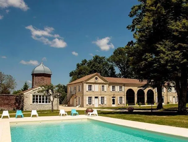 Château de Trouhans - Image 1