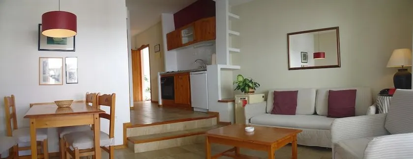 Apartamentos HG Cristian Sur - Image 1