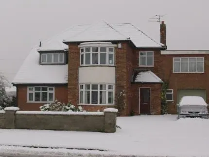 Eden House - Image 1