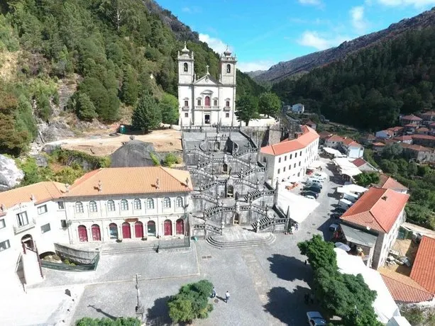 Peneda Hotel - Image 1