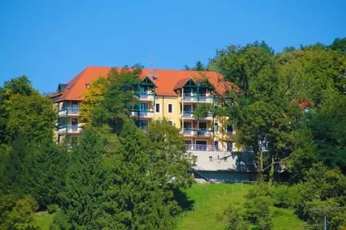 Schlosshotel Bad Griesbach - Image 1