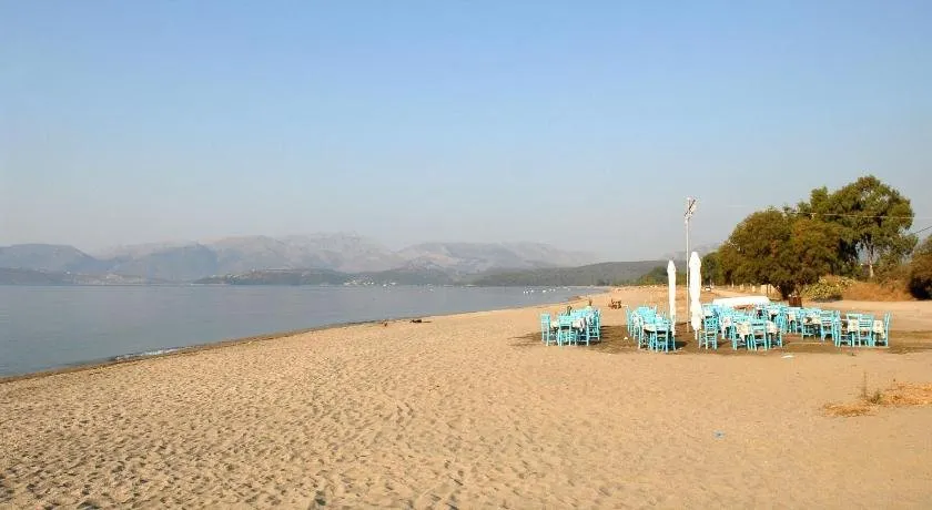 Ati Villa with pool near Gythio, Peloponnese - Image 1