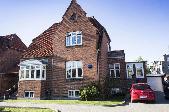Vesterskov Bed & Breakfast - Image 1
