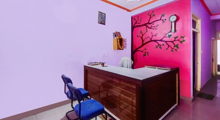 SPOT ON 49768 Shree Ram Palace - Image 1