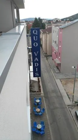 Quo Vadis Bed and Breakfast - Image 1