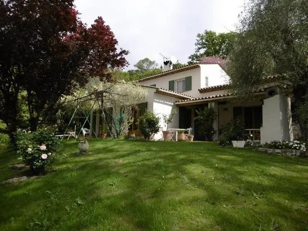 Chez Mme Ronco - Image 1