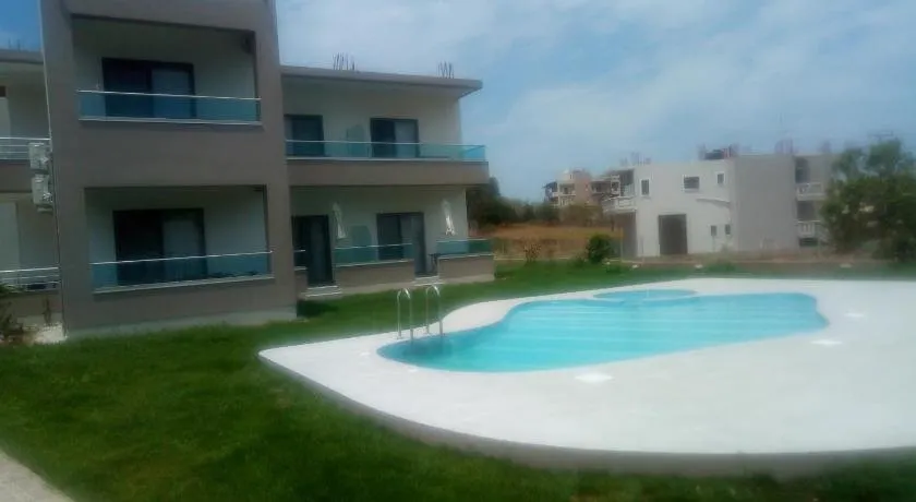 Efrilias Studios & Apartments - Image 1