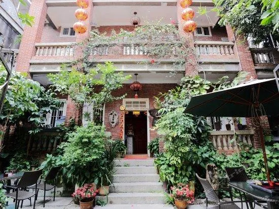 Yinxiang Minnan Hotel - Image 1