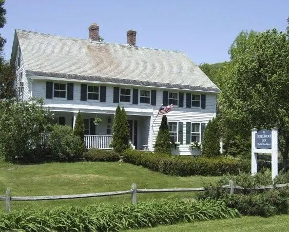 Deer Brook Inn - Image 1