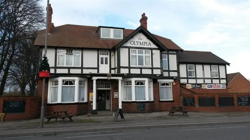 Olympia Hotel - Image 1