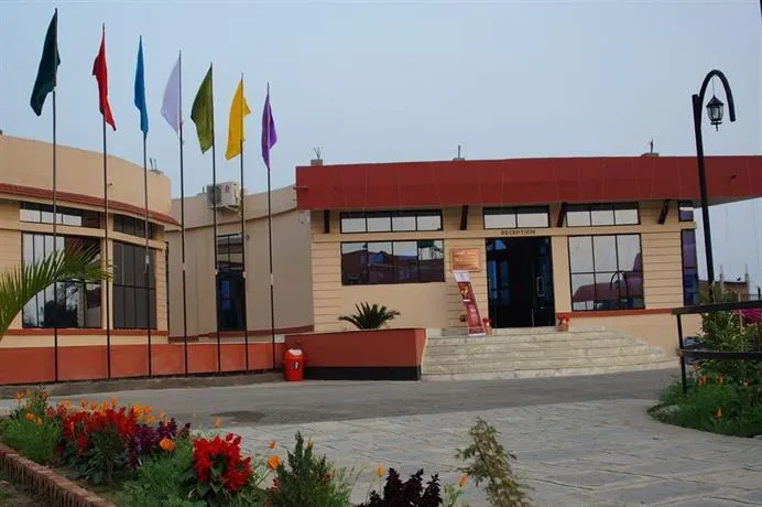 Hotel Seven Star - Image 1