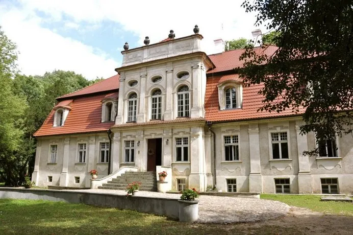 Palace Popowo Stare Park - Image 1