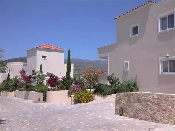 Selini Villas with private pool 10 minutes walking from the beach - Image 1