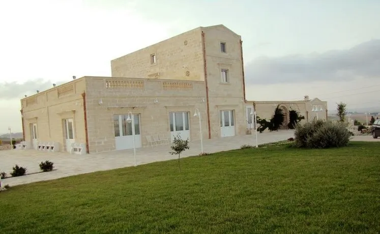 Gran Casale delle Gravine - Image 1