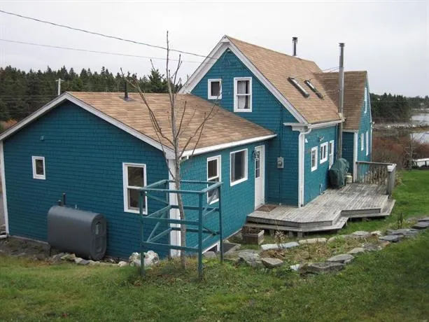 Paddler's Retreat B&B - Image 1