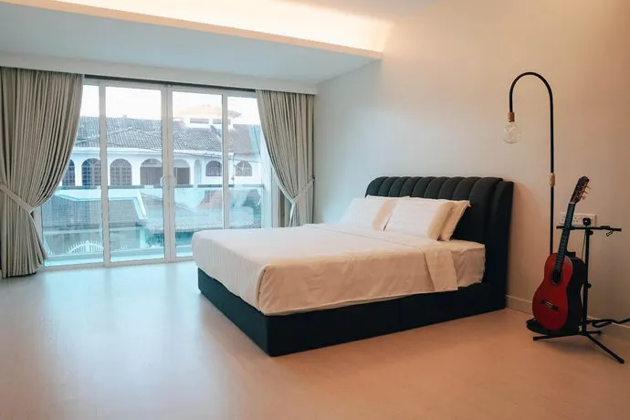 Mangga Home - Image 1