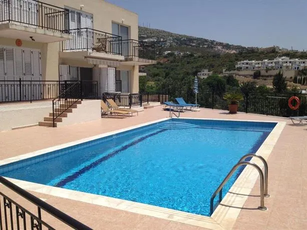 Persephone Villa - Image 1