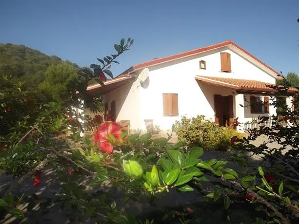 Villa Blanca - Image 1