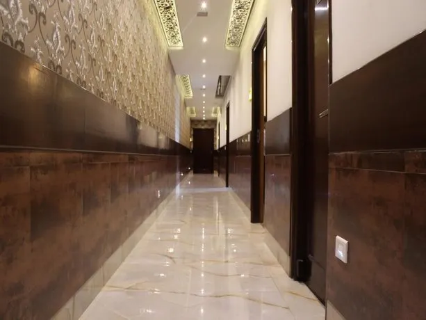OYO Premium Karnal Club - Image 1