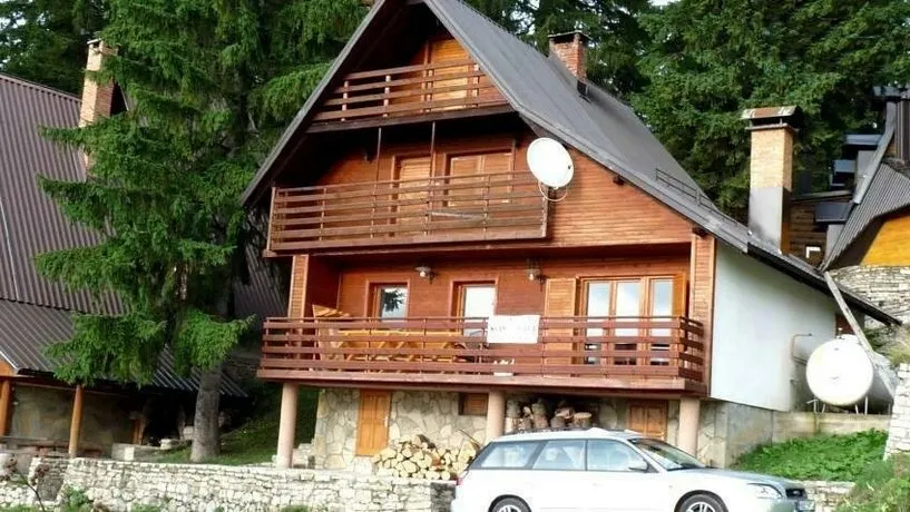 Holiday Home Villa Viva - Image 1